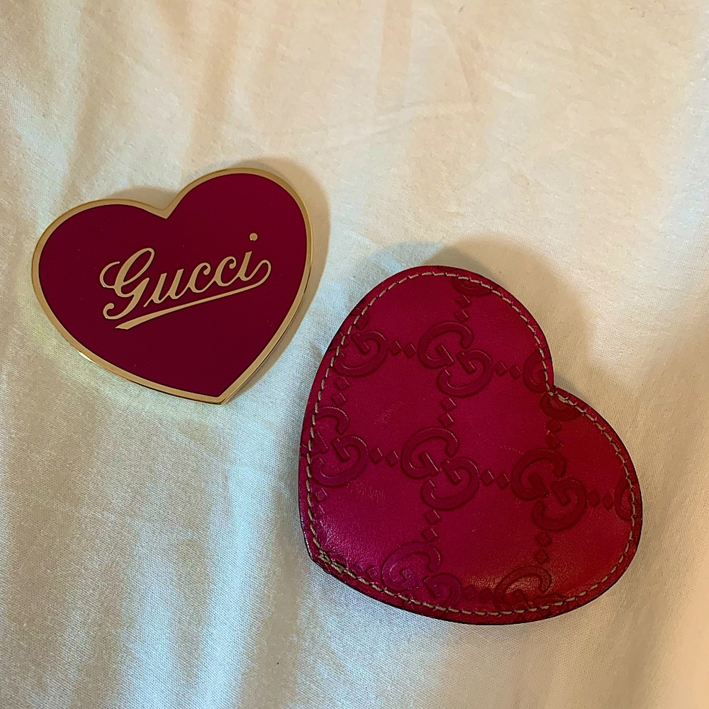 Gucci pink heart mirror with matching leather case